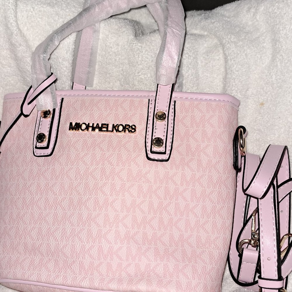 Michael Kors Pink Purse